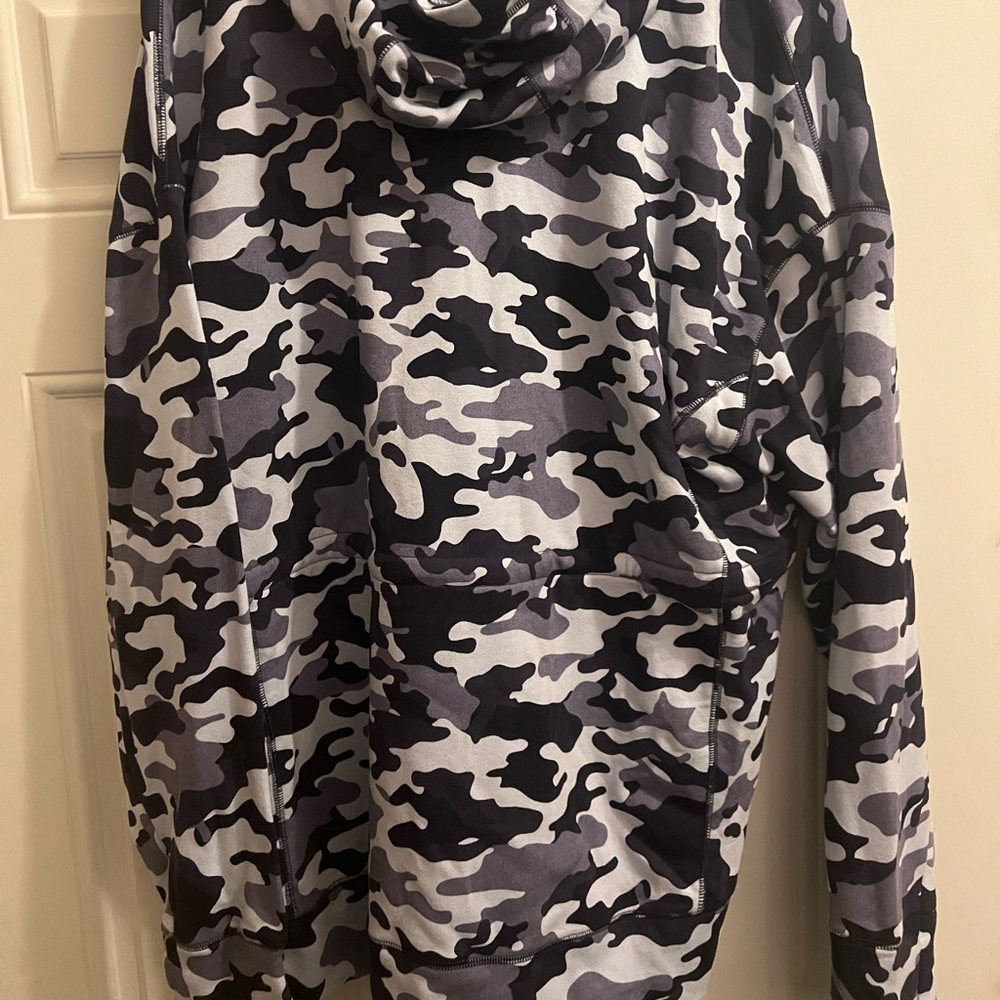 Fabletics Leah Oversized Hoodie in Navy Camo